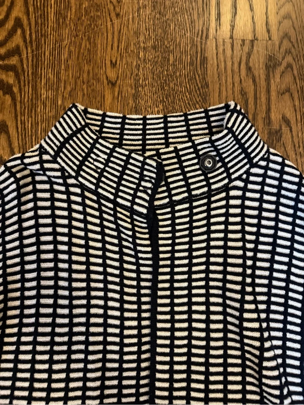 Armani Collezioni Black and White Textured Knit Top